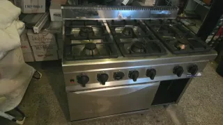 Cocina Profesional Gas 6 Quemadores + Horno