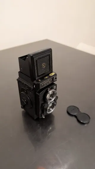 Yashica Mat-124G recién revisada 10/10