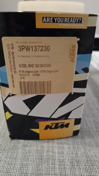 Maqueta Moto KTM 125/200 Duke 1/12