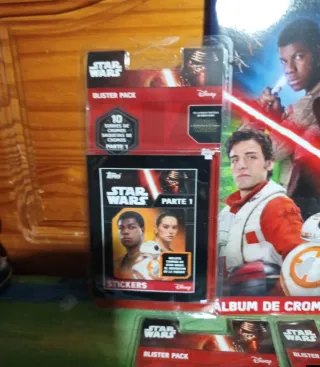 50 Sobres Cromos Star Wars + Álbum Vacío