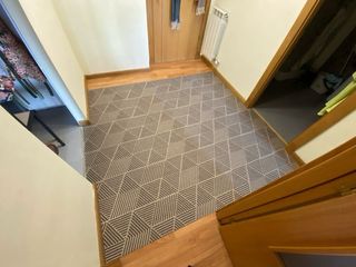 Alfombra vinilo tejido estampado geométrico