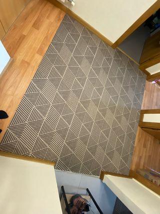 Alfombra vinilo tejido estampado geométrico