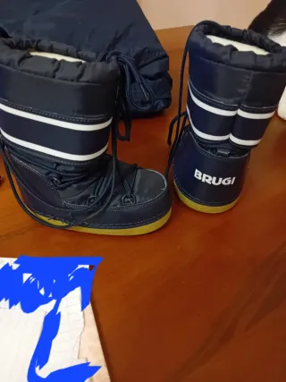 Dopo sci bambino/a taglia 28/29 Marca Brugi