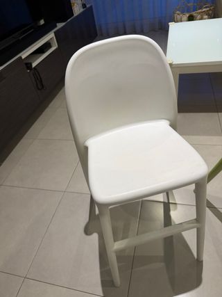 Silla infantil blanca