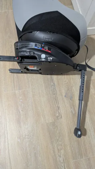 Silla coche Joie 360° gris