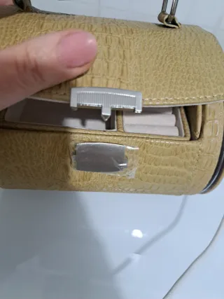 Bauletto porta trucchi/gioielli coccodrillo beige