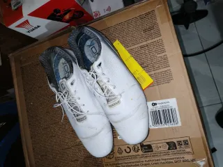 Sapatos de Golfe FJ Tamanho 43