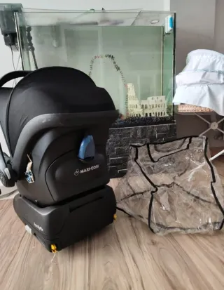 Maxi-Cosi Silla de Coche y Base isofix