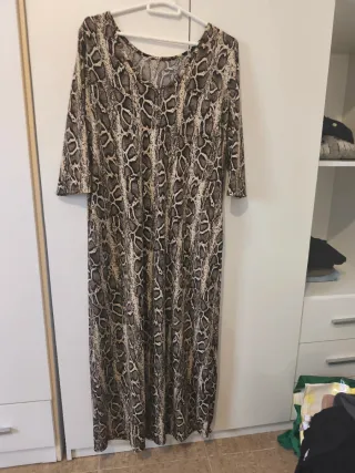 Vestido largo estampado serpiente