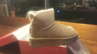 Botas Xti Beige y Dorado