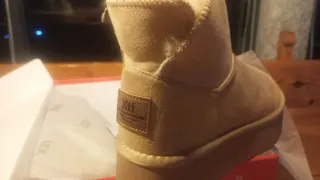 Botas Xti Beige y Dorado