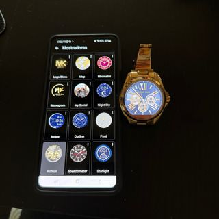 Smartwatch Michael Kors Access Dourado