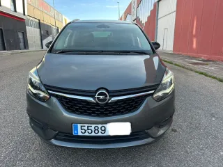 Opel Zafira 2019