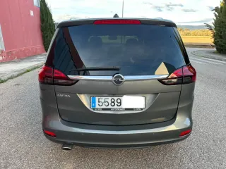 Opel Zafira 2019