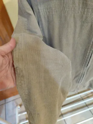 Chaqueta beige de pana