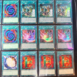 Yu Gi Oh! Deck ELEMENTAL HERO NEOS de 50 cartas