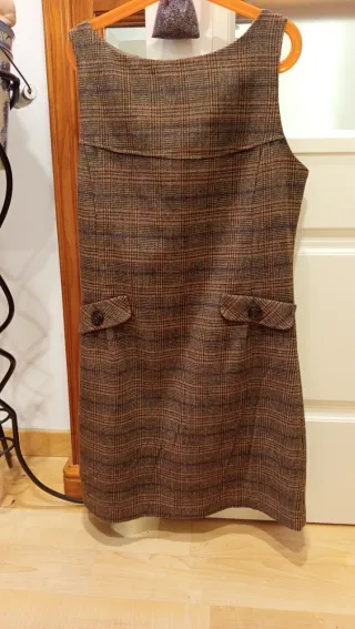 Traje chaqueta y falda cuadros