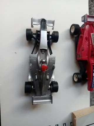 Coches F1 para coleccionistas, precio negosiable