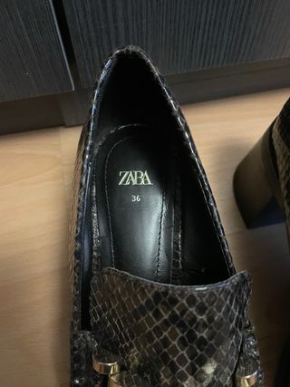 Zapatos Zara efecto piel de cocodrilo