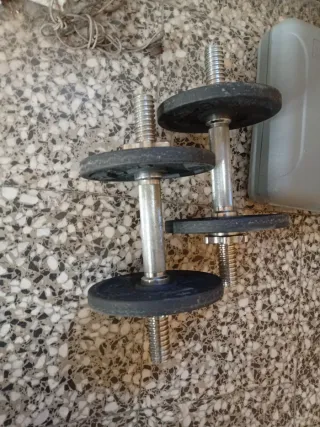 Kit de pesas Domyos 30 kg. Dos maletines