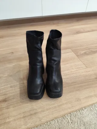 Botines Pull&Bear negros talla 38