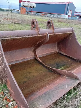 Cazo Retroexcavadora 2m 30T