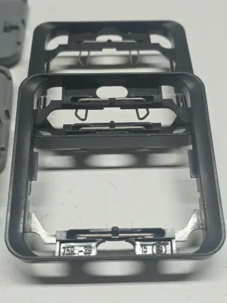 Simón 75 gris - Teclas y Cerquillos intermedios