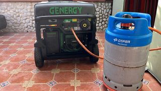 Generador GENERGY PREMIUM 5500W Propano/Gasolina