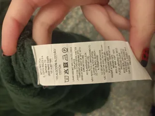 Jersey verde tejido trenzado