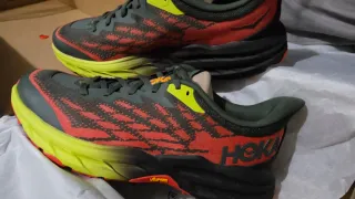Zapatillas HOKA Trail Running Talla 44.5