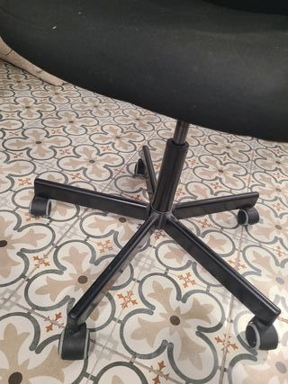 Silla de trabajo FLINTAN Ikea Negra