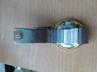 Reloj Bulova Automático Dorado