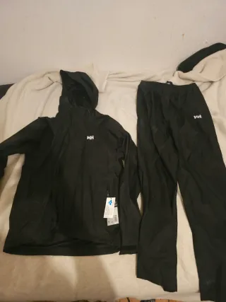 Conjunto lluvia Helly Hansen Portland M nuevo