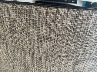 Mesa auxiliar Natuzzi ovalada cristal y tela