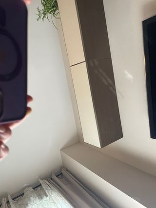 Mesa auxiliar Natuzzi ovalada cristal y tela