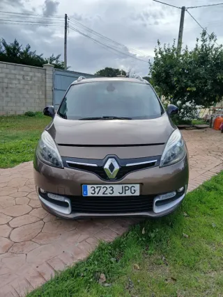 Renault Grand Scenic 2016