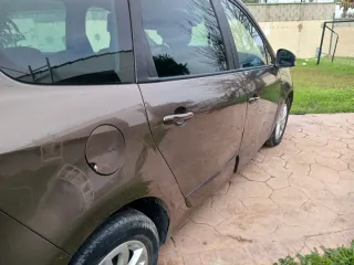 Renault Grand Scenic 2016