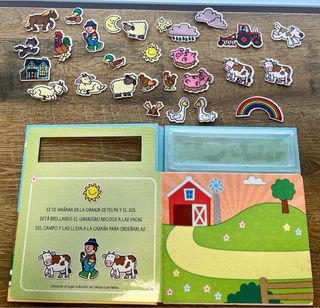 2 Libros Sensoriales “La Granja” y “El Océano”.