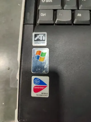 Portátil Toshiba Tecra Retro