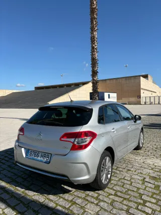 Citroen C4 2011