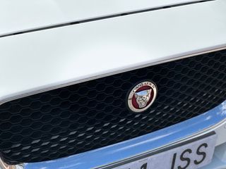Jaguar XE 2016