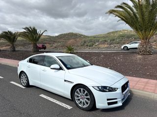 Jaguar XE 2016