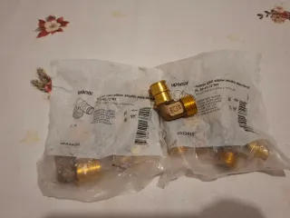 Codo Uponor 20 1/2 Macho