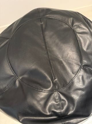 Sofa Puff de piel negro