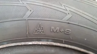 4 Ruedas Goodyear Ultra Grip M+S 195/50 R15 91H