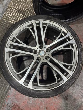 Llanta BMW 22 pulgadas. 2/4
