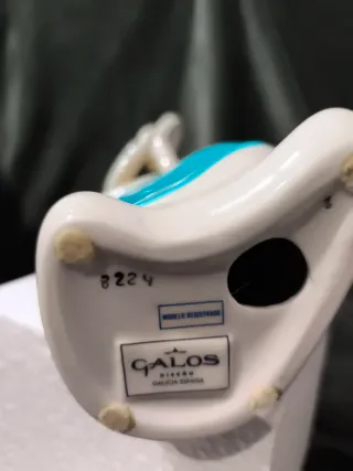 Figura Porcelana Alborada Mujer Pandereta de GALOS