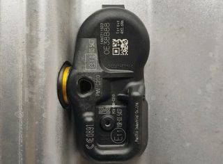 Llanta 4261102e90 toyota auris active 2316285