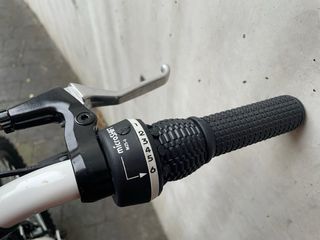 Bicicleta Morada Coluer.