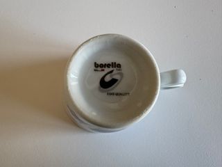 Tazzine da caffè in porcellana color viola lavanda